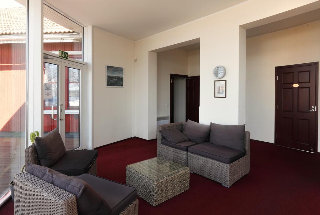 Paernu Jahtklubi Kuelalistemaja Hotel Luaran gambar